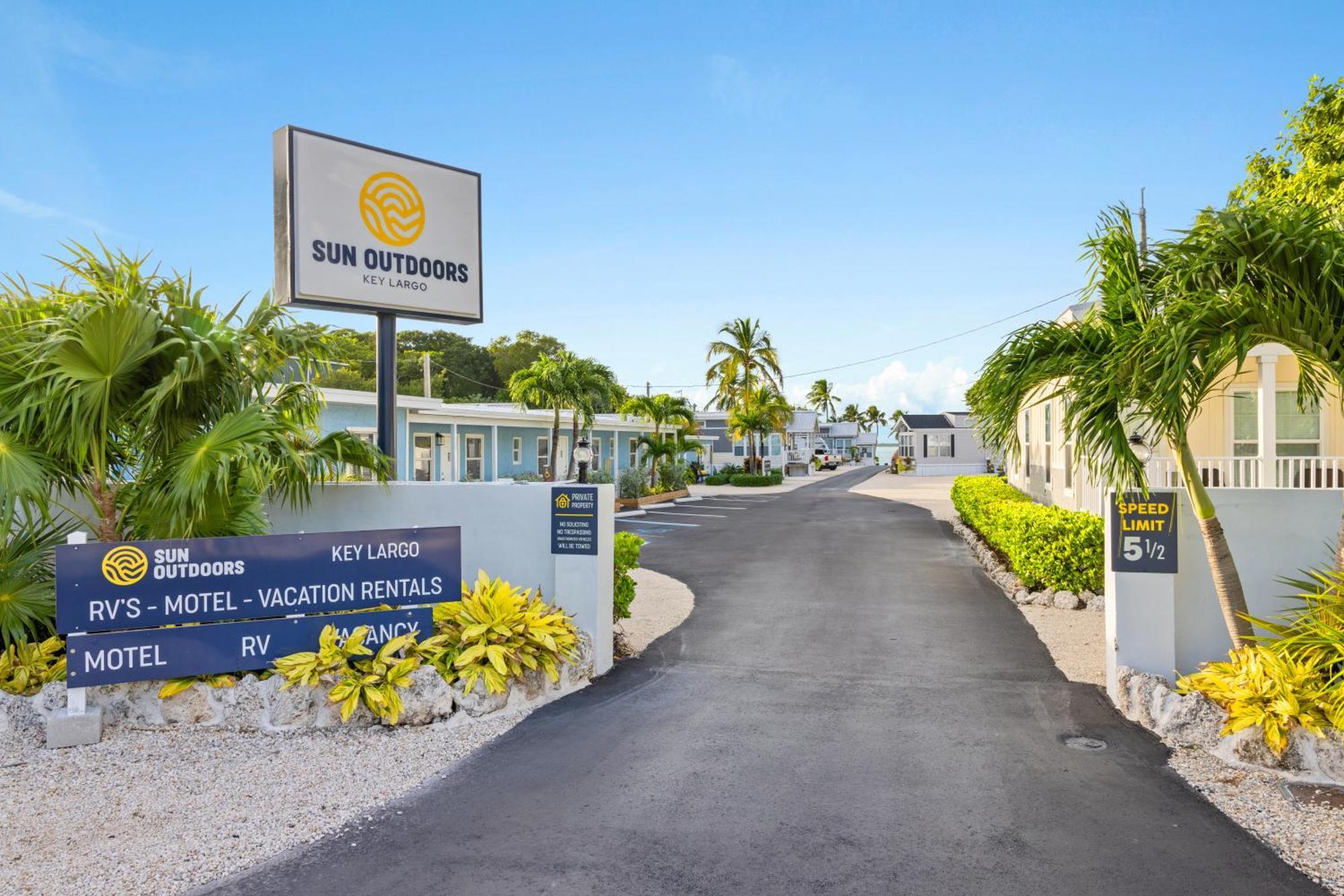 Sun Outdoors Key Largo Hotel Exterior photo